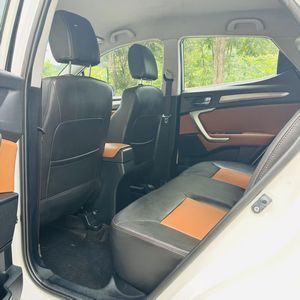 Offre Spéciale – JAC Refine S3 2014 1.5L Manuelle <span class=keywords><strong>SUV</strong></span> d'occasion – Voiture Familiale Économique à Essence – Conduite à Gauche – Vente en Gros Disponible en Stock - Product Image 3