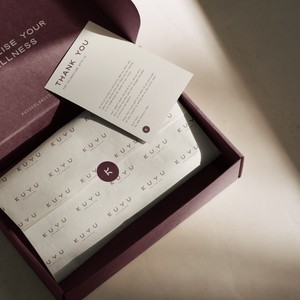 <span class=keywords><strong>Papier</strong></span> <span class=keywords><strong>de</strong></span> <span class=keywords><strong>Soie</strong></span> Personnalisé avec Logo Imprimé 22g/m² et 30g/m² en Gros pour Emballage Cadeau, Vêtements et Bijoux - Product Image 6