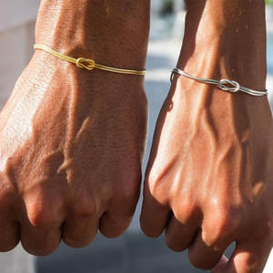 Bracelet et jonc de luxe personnalisés en acier inoxydable 316L plaqué or PVD 14k 18k pour femme, bracelet de couple - Product Image 1