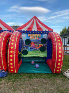 4-In-1 Leuke Opblaasbare Carnavalspellen Voor Kinderen Voetbalschieten & Kasteel Voor Kinderevenementen - Product Image 4