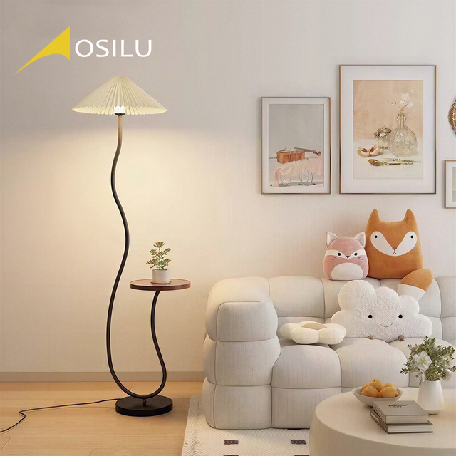 Hot Selling Products 2026 Vintage Bedroom Living Room Nordic Modern Standing Table Lamp Luxury Floor Lamp for Living Room Decor