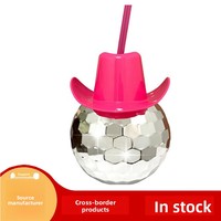 Bouteille d'eau en plastique électroplaqué style chapeau de cowboy et gobelet à paille en forme de boule disco avec couvercle (600 ml) – Verre à boire pour fêtes