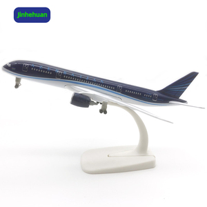 Azerbaijan B787 pesawat 1/200 skala 20cm pesawat terbang Mini untuk mengumpulkan dekorasi pesawat udara Model hadiah kerajinan logam - Product Image 1