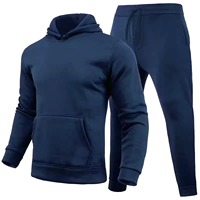 Un couple peut porter un costume sur mesure pour homme, fabriqué en tissu de laine 240 g/m², adapté aux hommes et aux femmes et qui sèche rapidement.