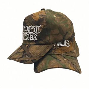 หมวกแก๊ปปักโลโก้ 5 ช่องแบบเรียบ ปรับขนาดได้ สไตล์ Dad Hat รับผลิตตามสั่งขายส่ง OEM - Product Image 4