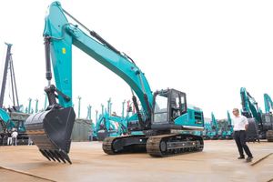 Excavadoras de cadenas grandes de la famosa marca china SWE600F en oferta con entrega rápida - Product Image 5