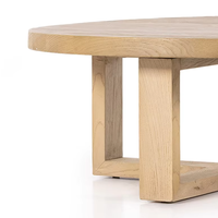 Table basse ronde en bois massif, base en X, plateau en chêne épais finition naturelle, style Japandi moderne, table de salon