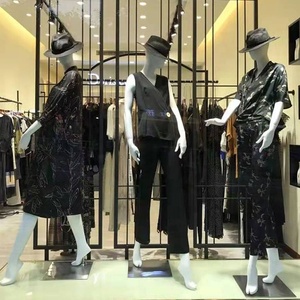 Manichini Femminili a Corpo Intero per Vetrine di Negozi di Abbigliamento XINJI, Dummy per Esposizione di Moda e Alta Moda - Product Image 4