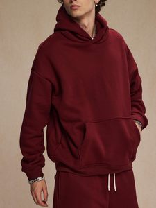 Sudadera Corta Personalizada OEM para Hombre |   Camiseta Oversize de Algodón 100% GMS de Alto Gramaje, Corte Cuadrado, Sin Cordón - Product Image 5