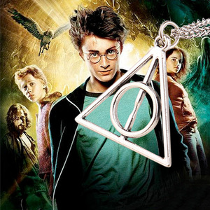 Colliers en alliage pour couple tendance, <span class=keywords><strong>Harry</strong></span> <span class=keywords><strong>Potter</strong></span>, Reliques de la Mort, collier triangle rotatif - Product Image 2