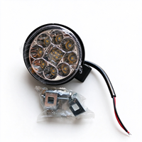 Feu de recul rond à LED blanc pour remorque avec support inférieur pour boîtier de câblage arrière de semi-remorque
