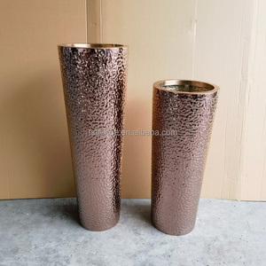 Jarrón de Piso Grande Dorado de Lujo Moderno, Decoración para el Hogar, <span class=keywords><strong>Macetas</strong></span> Altas para Interiores de Hotel, Elegante Maceta para Flores de Jardín para Sala de Estar - Product Image 6