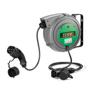 Enrollador de cable Zeca de 5m 3G2.5+1x0.5 16A con conector tipo 2 para carga de vehículos eléctricos - Product Image 2