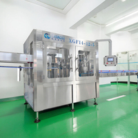 A à Z Projet clé en main Ligne de production complète automatique de remplisseuse d'eau purifiée en bouteille PET 4000BPH