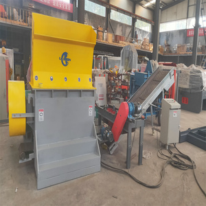 High Output Wood Pallet Crusher Wood Waste Crushing Machine - Product Image 1