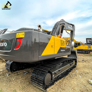 Machine haute performance à faibles émissions avec excellente réponse hydraulique et contrôle en douceur Excavatrice d'occasion Volvo EC240D - Product Image 4