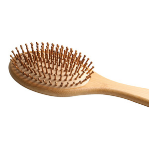 Brosse à cheveux ovale en bois avec coussin d'air massant pour le coiffage et le lissage des cheveux - Product Image 2