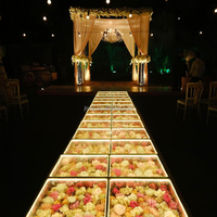 Fournitures de mariage, décoration florale, piste de danse LED RGB, plateforme de scène en verre transparent avec fleurs pour mariage