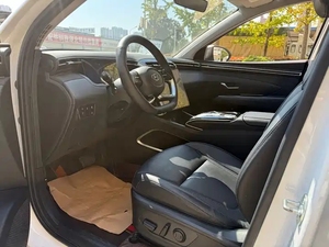 Hyundai <span class=keywords><strong>Tucson</strong></span> L <span class=keywords><strong>2023</strong></span> LUX 1.5T Híbrido Hecho en China, Vista Panorámica de 360°, Techo Solar Panorámico, SUV Nuevo y Usado Barato para Desplazamientos Urbanos - Product Image 6