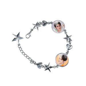 สร้อยข้อมือดาวไทยสำหรับเด็กชายเด็กหญิง งานแฮนด์เมด ดีไซน์ดาวห้าแฉก แฟชั่น โลหะผสมสังกะสี ของขวัญวันเกิด อุปกรณ์เสริมกระเป๋านักเรียน - Product Image 4