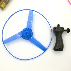Platillo volador de alambre de tracción luminoso, juguetes para niños, juguete volador giratorio para exteriores, luz LED, Libélula de bambú intermitente voladora - Product Image 5