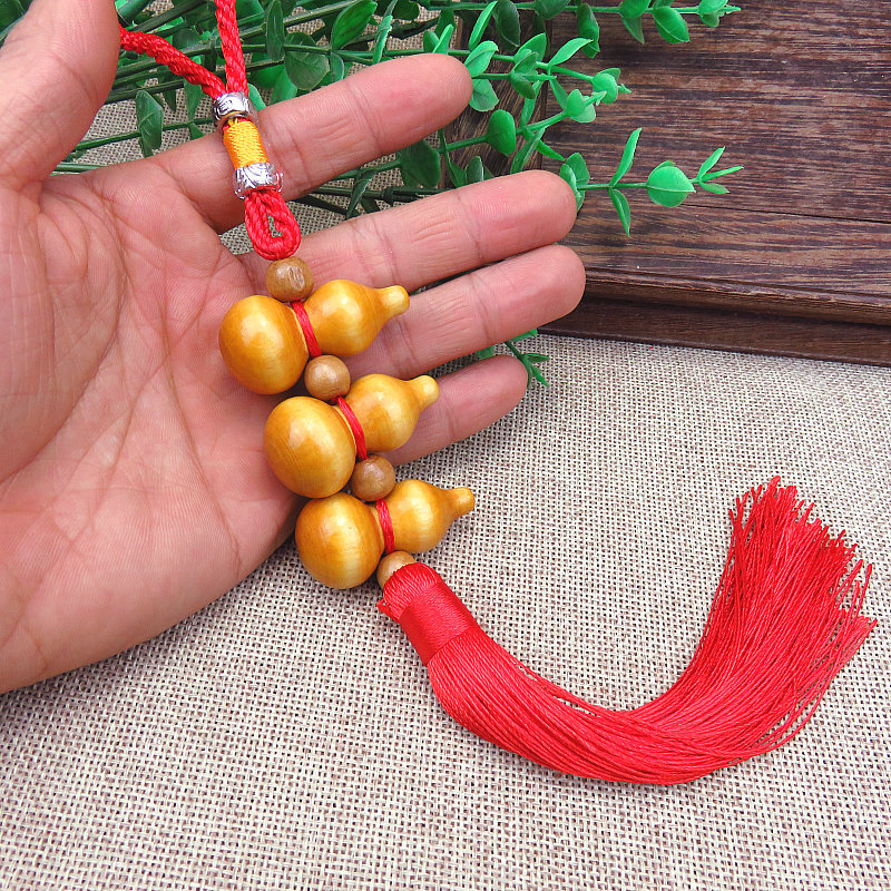 Tissting Ciondolo Portafortuna Cinese, Mini Scopa Intrecciata a Mano con Monete Feng Shui Decorazione da Appendere per Alberi Finestre Pareti Auto Regalo per Famiglia e Amici