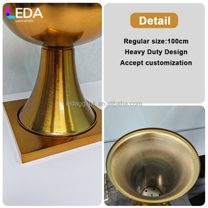 Jarrón Alto Dorado de Lujo Estilo Indio LEDA, Centro de Mesa para Bodas, Soporte Grande de Metal para Flores, Decoración para Mesa de Eventos y Fiestas - Product Image 3