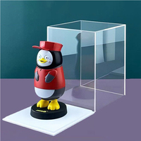 Boîte de présentation en acrylique de vente directe d'usine puissante couverture transparente en acrylique avec base boîte de présentation de jouets en acrylique empilable personnalisée