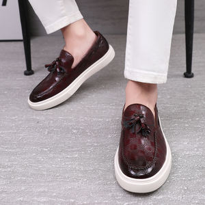 Vente en gros d'usine chaussures décontractées pour garçons printemps automne chaussures pour hommes formelles de bureau en cuir véritable - Product Image 3
