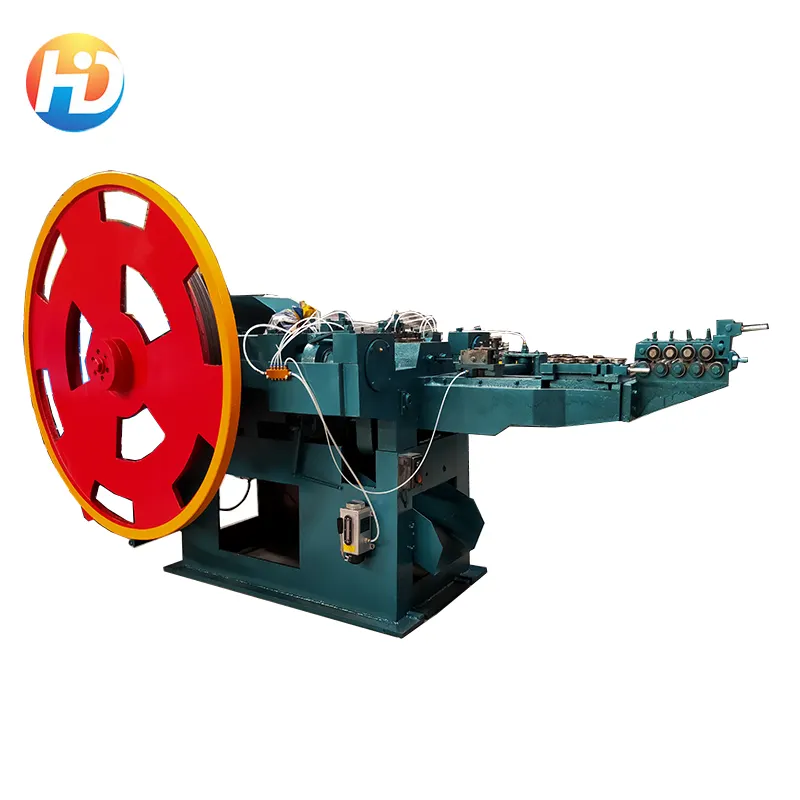 Tırnak makinesi üreticisi farklı boyutlarda 1-6 inç otomatik demir