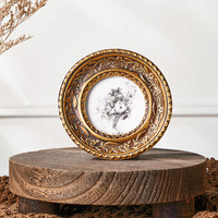 Petit cadre photo rétro en résine dorée sculptée, écologique, durable, décoration d'intérieur, présentoir de table