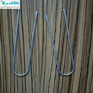 Agrafes de pelouse en PVC noir de haute qualité de 4 pouces, clous en U, fabrication en usine - Product Image 5