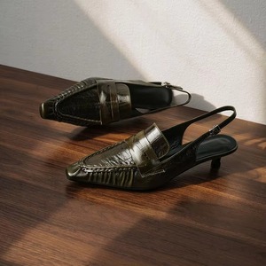 Zapatos de oficina de lujo de diseñador, sexys, para primavera/verano, sin cordones, de punta abierta, de boca poco profunda, de tacón bajo y grueso, ligeros, de piel de primera calidad. - Product Image 1