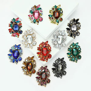 Joyería de Regalo Elegante de Alta Gama, Accesorios Versátiles para Mochila de Lujo Ligero, Exquisito Pin de Joyería con Diamantes de Imitación para Mujer, para Banquete - Product Image 1