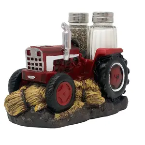 Polyresin Red Bauernhof Traktor Salz und Pfeffer Shaker Set in Antike Blick Wie Dekorative Spice Rack für Rustikalen Land Küche