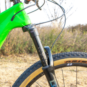 Vélo de montagne à suspension avec moteur arrière sans balais 250W/750W, 12 vitesses, 30-50KM/H, cadre en fibre de carbone, batterie au lithium 7/10/15/Ah 36V, léger - Product Image 3