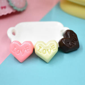 Cabujón de Resina con Forma de Corazón al Mejor Precio para Manualidades, Decoración de Casas de Muñecas, Comida en Miniatura y Fundas de Teléfono - Product Image 4