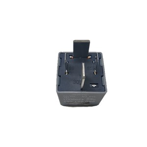 รีเลย์ Volkswagen รุ่น 8E0 951 253 12V 70A 614 สำหรับเปลี่ยนระบบไฟฟ้าในรถยนต์ - Product Image 5