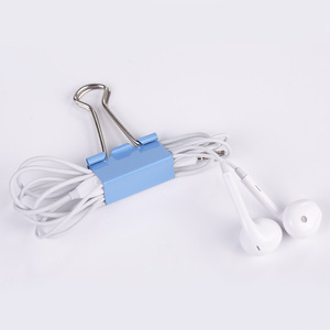 Clips de reliure Comix 41 mm en métal coloré pour usage bureautique B3632 - Product Image 3