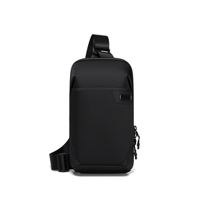 Großhandel Modische Wasserdichte Diebstahlsichere Langlebige Polyester Reißverschluss Brusttasche Herren Crossbody Schultertasche - Product Image 1