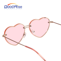 Vente en gros de lunettes à monture dorée pour enfants de 600 pièces avec verres UV400 teintés rose blush, lunettes légères en forme de cœur