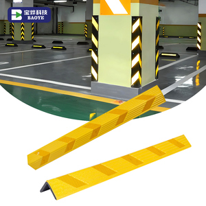 Protections d'angle de sécurité Baoye pour garage, garde-murs en plastique et caoutchouc, moulés par compression prismatique haute intensité, personnalisés pour routes - Product Image 1