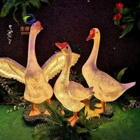 Outdoor IP65 Landschafts-Tierfigur Cartoon-Modell Oster-Schwan Elegante Gartendekoration aus Fiberglas Dimmbar