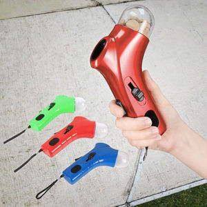 Alla moda di plastica Snack pistola interattivo per animali domestici lanciatore per cani e gatti catapulta cibo per divertimento - Product Image 3