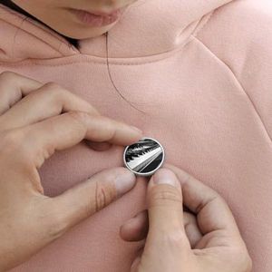 Pins de Solapa con Diseño de Teclado de <span class=keywords><strong>Piano</strong></span> OEM ODM, Pins para Mochila, Pin Redondo para Hombres y Mujeres, Broches para Decoración de Bodas y Fiestas - Product Image 6