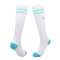 Chaussettes de compression en coton rayées pour femmes avec logo sur le bord, idéales pour le badminton, le fitness, la course à pied, la corde à sauter, le yoga, respirantes et antidérapantes