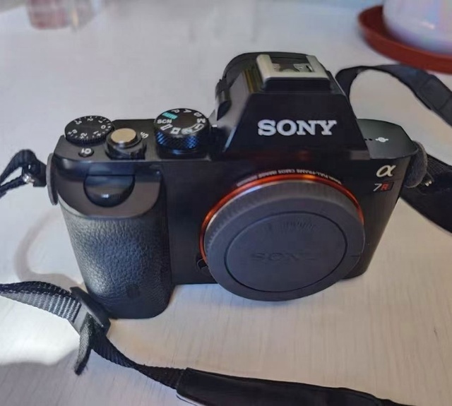 Second Hand Digital Camera A7 R Sonys 36MP Full Frame Camera Alpha 7R