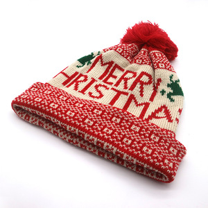 Bonnets d'hiver de Noël unisexe Vente en gros Bonnets tricotés colorés doux et chauds <span class=keywords><strong>Pompon</strong></span> Réglable Renne Camouflage à pois pour la plage - Product Image 5