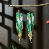 AHAYA Boucles d'oreilles pendantes à pampilles perlées colorées style bohème en alliage de cuivre, accessoire de mode féminin pour sublimer votre style