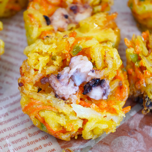 Gâteau tempura aux légumes et calamar pré-frit surgelé, Kakiage japonais, mélange d'<span class=keywords><strong>oignon</strong></span>, <span class=keywords><strong>pomme</strong></span> <span class=keywords><strong>de</strong></span> <span class=keywords><strong>terre</strong></span> et carotte, apéritif croustillant, garniture pour Udon, en vrac - Product Image 2